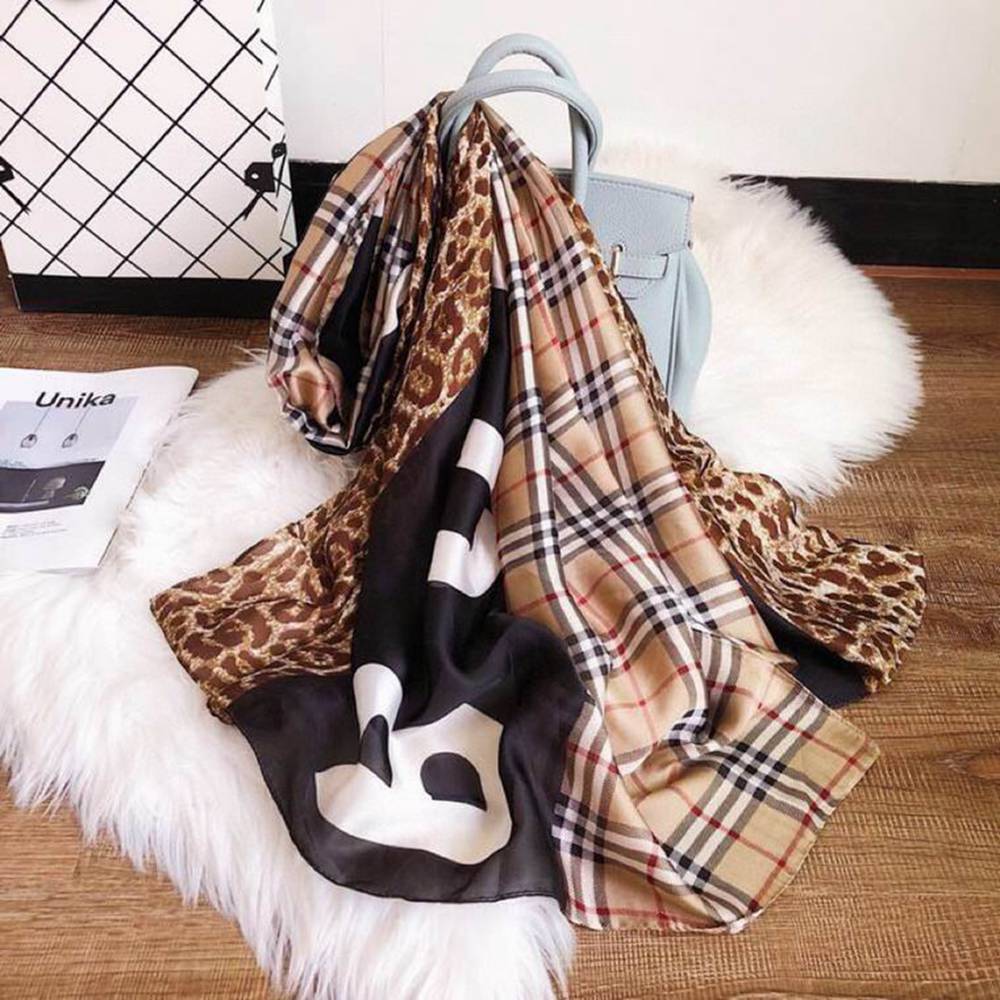 B**rry scarf